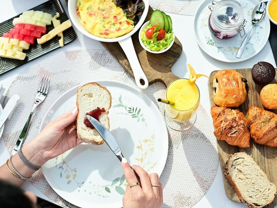 Al Aziziyah Boutique Hotel