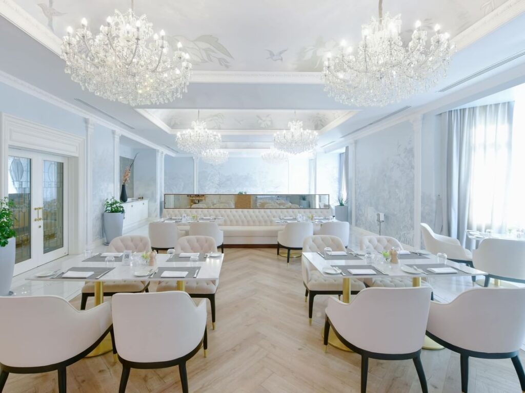 Al Aziziyah Boutique Hotel