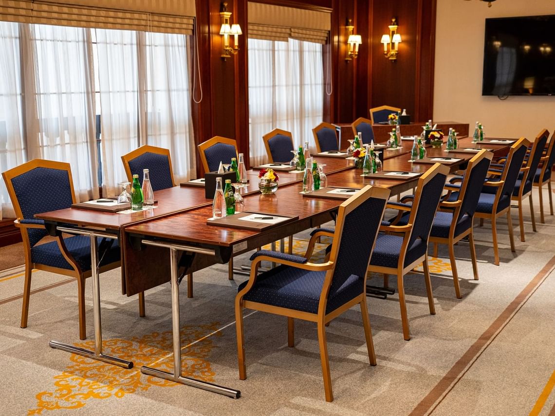 Al Aziziyah Boutique Hotel