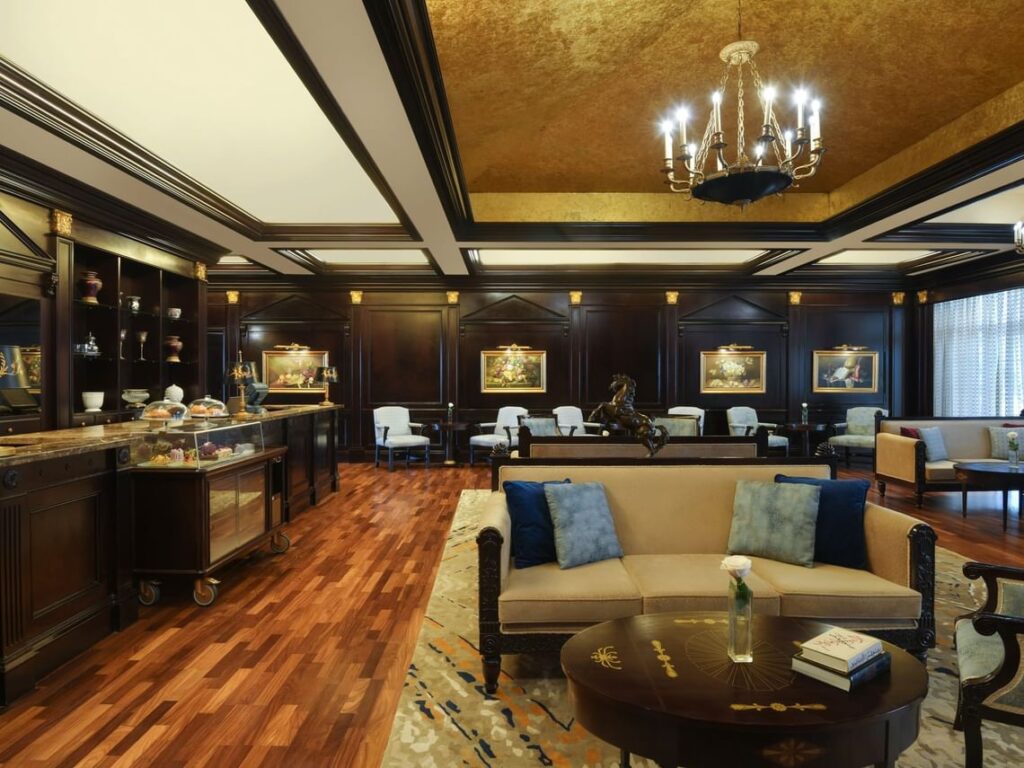 Al Aziziyah Boutique Hotel